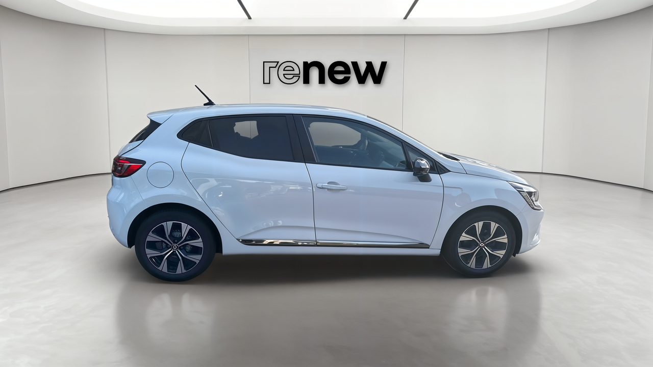 Renault Clio TCe 90 — photo 6