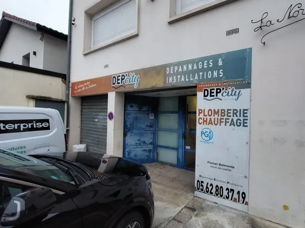 CAMILLE PUJOL : LOCAL PRO 226M²