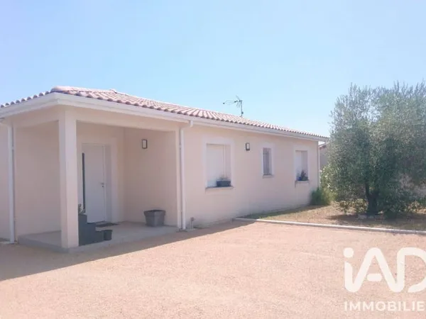 Maison de plain-pied 4 pièces 124 m²