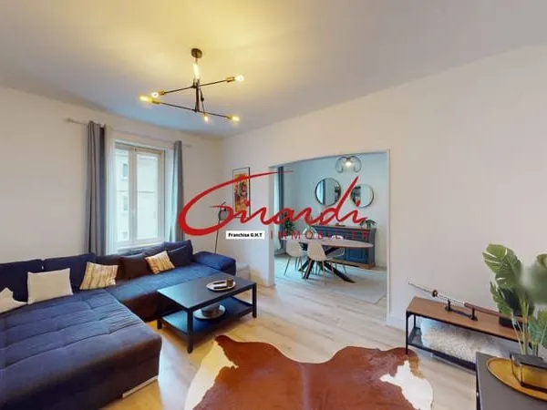 MULHOUSE-APPARTEMENT T4 ENTIEREMENT RENOVE- 87m2- JARDIN- CA
