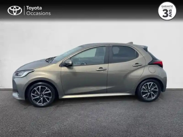 Toyota Yaris 116h design 5p my22 — photo 3