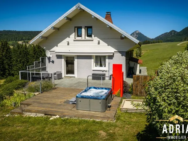 Maison 5 pièces 147 m²