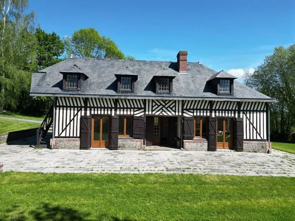Maison 7 pièces 150 m²