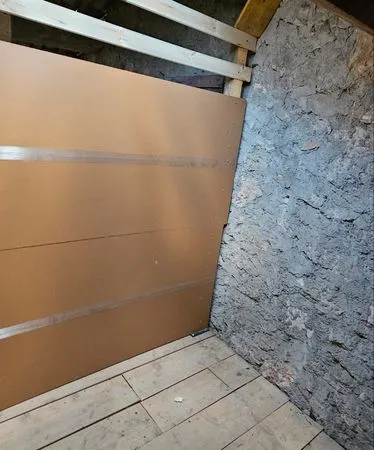 Petit Box à louer pour débarras garde meubles pour 7 m3 de stockage