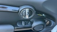 Mini Mini Cooper SE 184ch Edition Premium BVA 5CV — photo 22