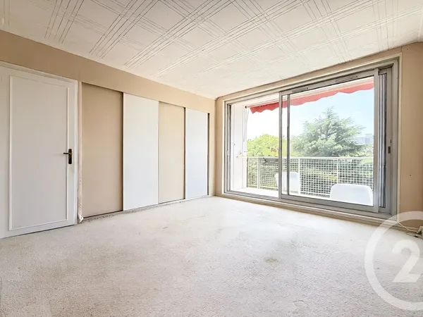 Appartement 4 pièces 63 m²