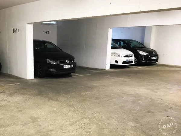 Stationnement Location Paris   115€