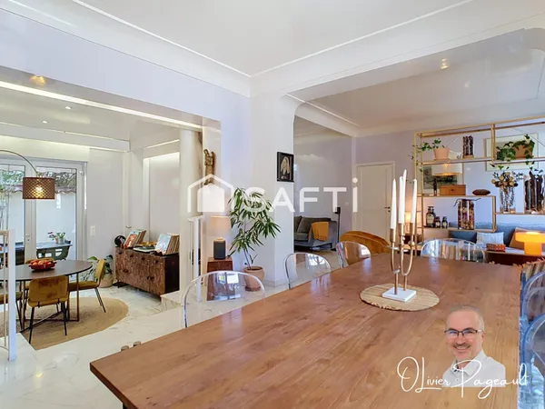 200 m², du calme, de beaux volumes : une combinaison rare!