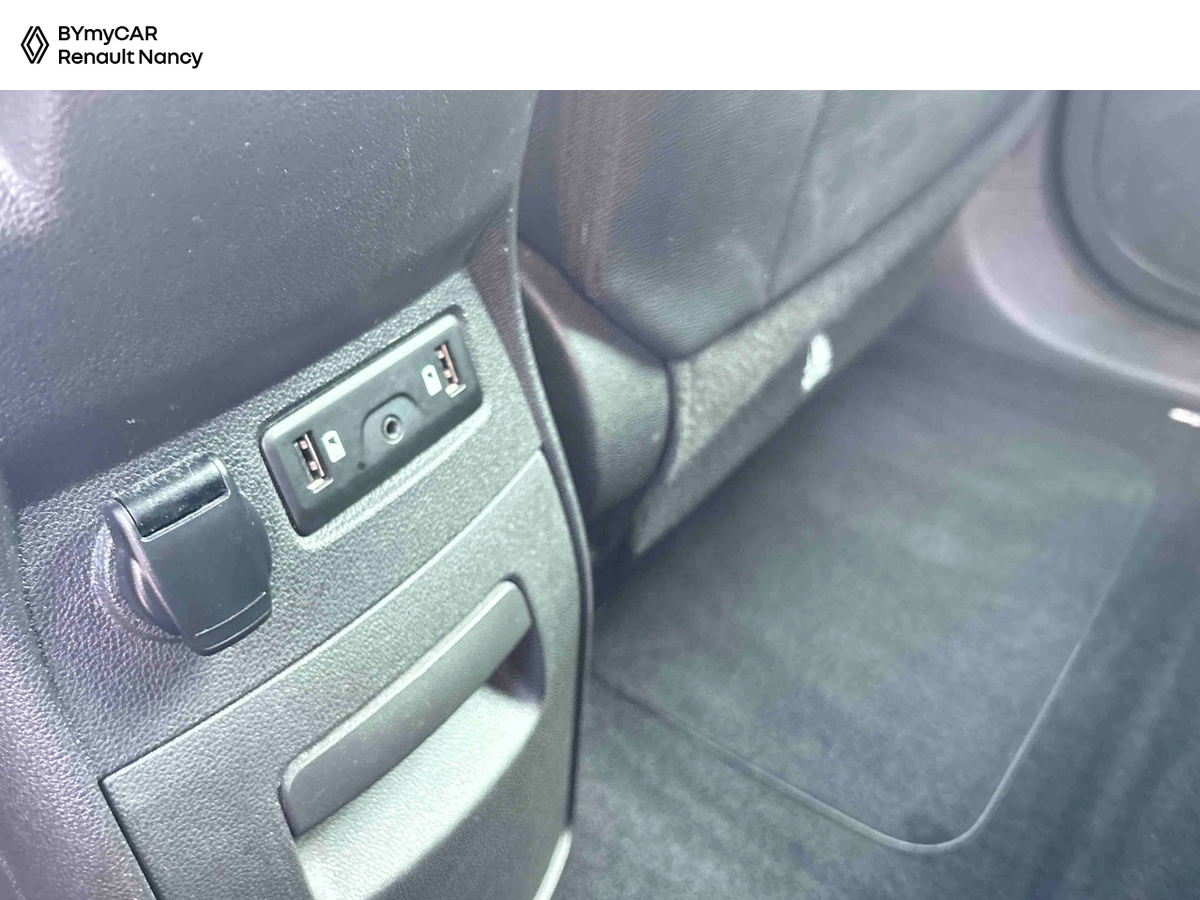 Renault Grand Scenic Blue dCi 120 — photo 19