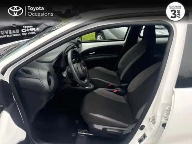 Toyota Aygo X 1.0 vvt-i 72ch dynamic s-cvt my24 — photo 15