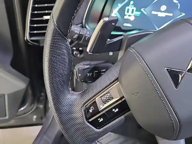 Ds Ds 7 ds7 crossback hybride e-tense 225 eat8 — photo 112