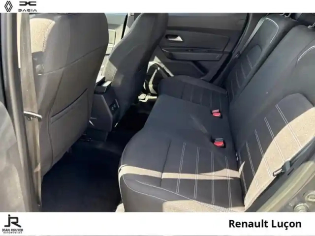 Dacia Duster 1.5 blue dci 115ch prestige 4x2 — photo 4