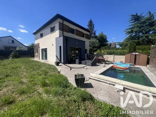 Maison 5 pièces 117 m²