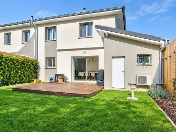 Maison 4 pièces 85 m²