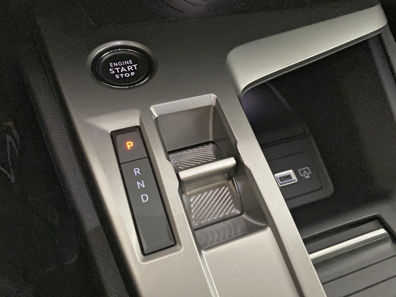 Peugeot 408 electrique 58 kwh 210 ch allure — photo 15