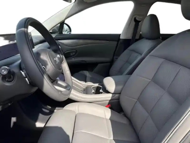 Mg Im6 ev 751ch - 100kwh 4wd — photo 7