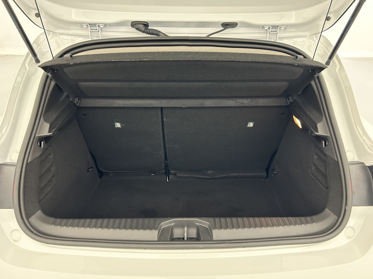 Renault Clio 5 — photo 18