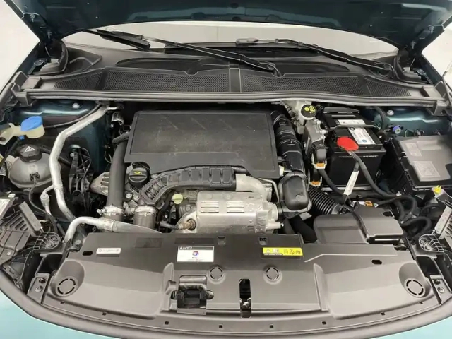 Peugeot 308 sw puretech 130ch s&amp;s eat8 — photo 41
