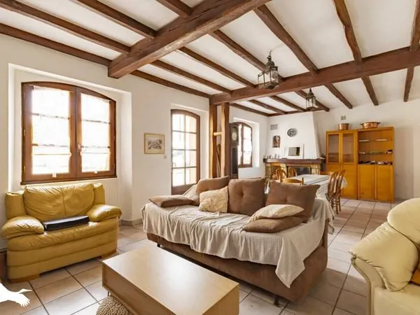 Maison 6 pièces 177 m²