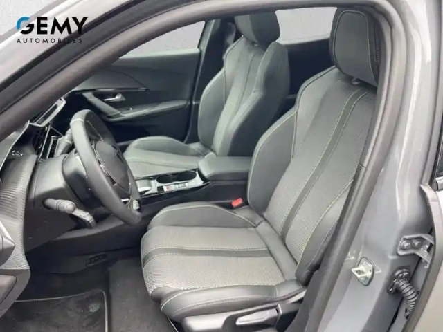 Peugeot 2008 electrique 54 kwh 156 ch — photo 59
