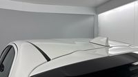 Toyota Yaris 116h Dynamic 5p MY22 — photo 25