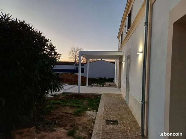 Maison Charentaise Rénovée 162m²