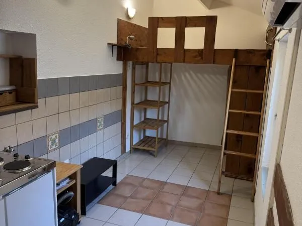 Studio 1 pièce 16 m²