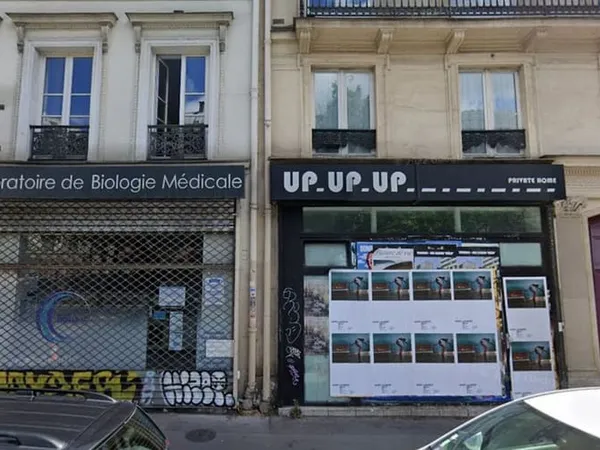 Local d'activité 123 m²