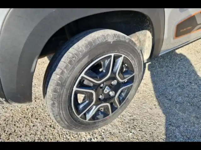 Dacia Spring 45ch confort plus - achat intégral — photo 13