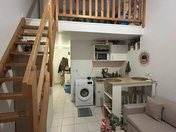 Studio 1 pièce 32 m²