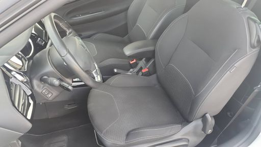 DS DS3 1.2 PureTech 110 - Connected Chic – 2018 – 122795 km – Essence – Boîte Manuelle — photo 32