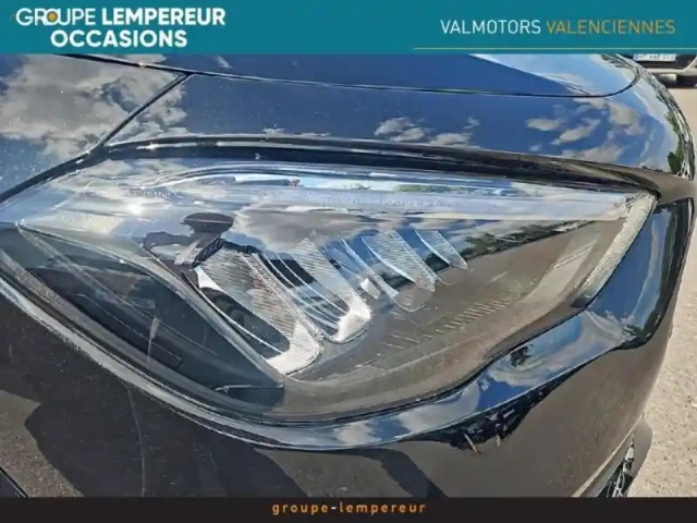 Mercedes Gla 180 d 116ch amg line 8g-dct — photo 4