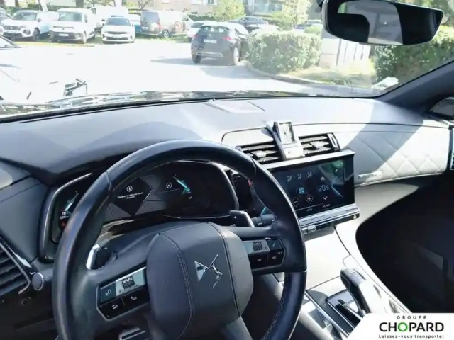 Ds Ds 7 ds7 crossback hybride e-tense 300 eat8 4x4 — photo 12
