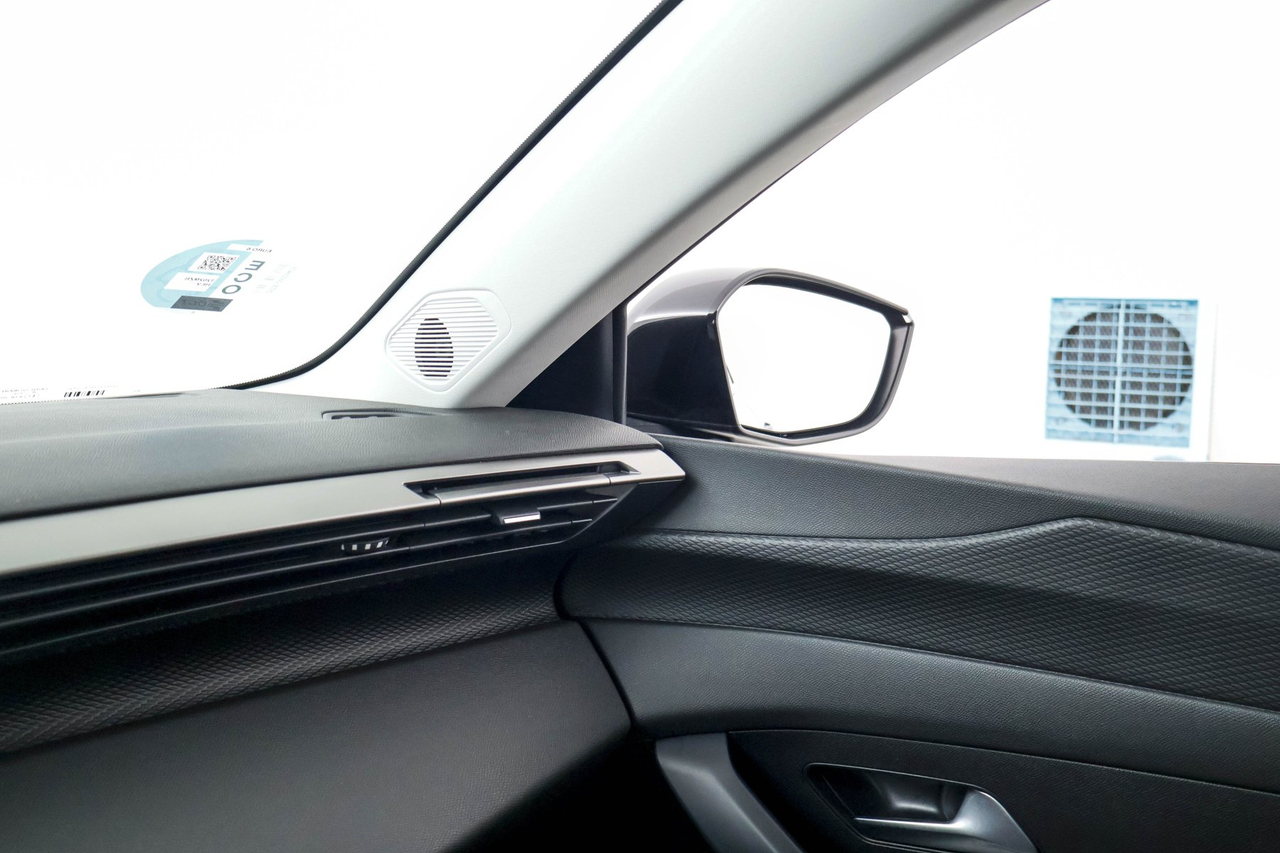 Peugeot 308 SW — photo 29