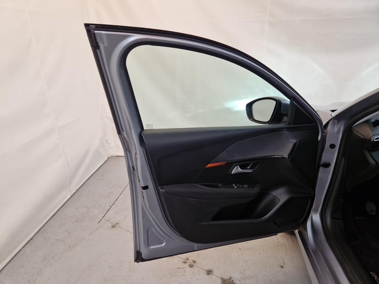 Peugeot 208 puretech 75 s&s bvm5 active business — photo 44