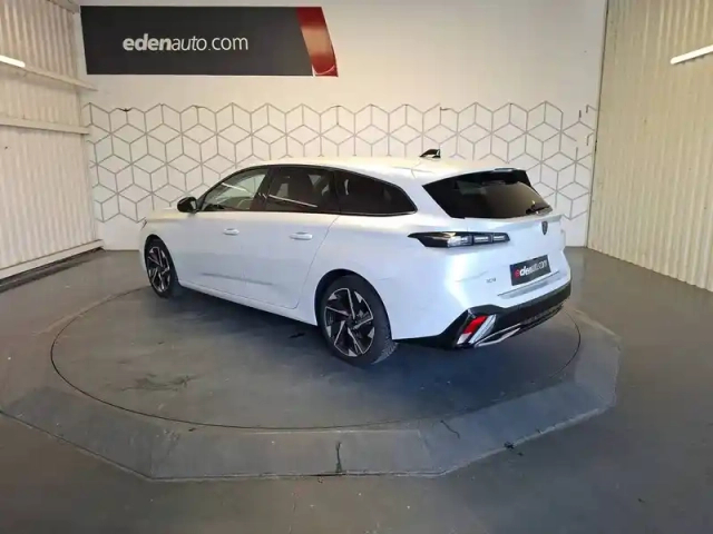 Peugeot 308 sw bluehdi 130ch s&amp;s bvm6 — photo 5