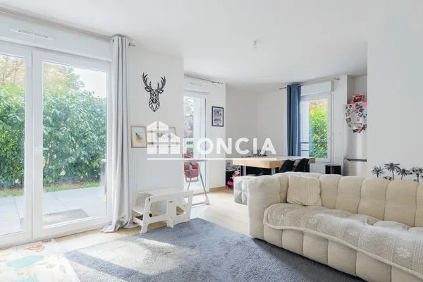 Appartement 4 pièces 80 m²