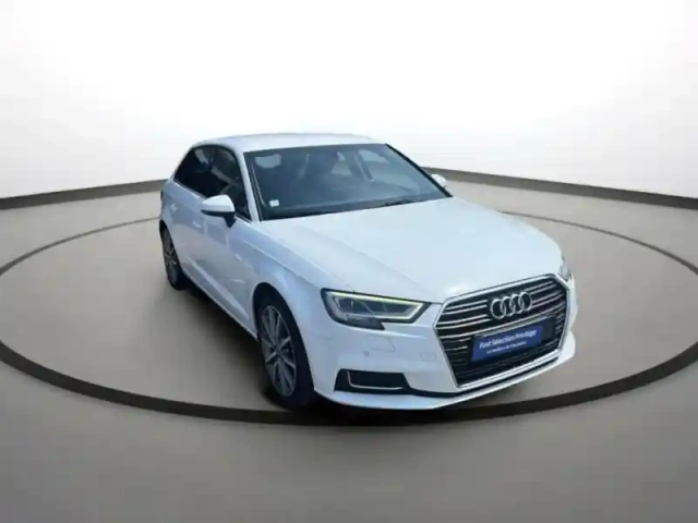 Audi A3 sportback 35 tdi 150ch design luxe s tronic 7 euro6d-t 113g — photo 1
