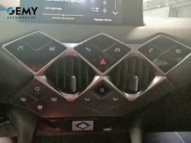 Ds Ds 3 ds3 crossback puretech 130 eat8 — photo 17