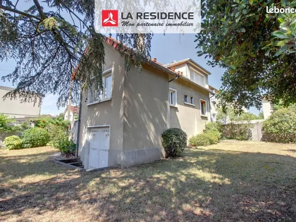 Maison 7 pièces 131 m²