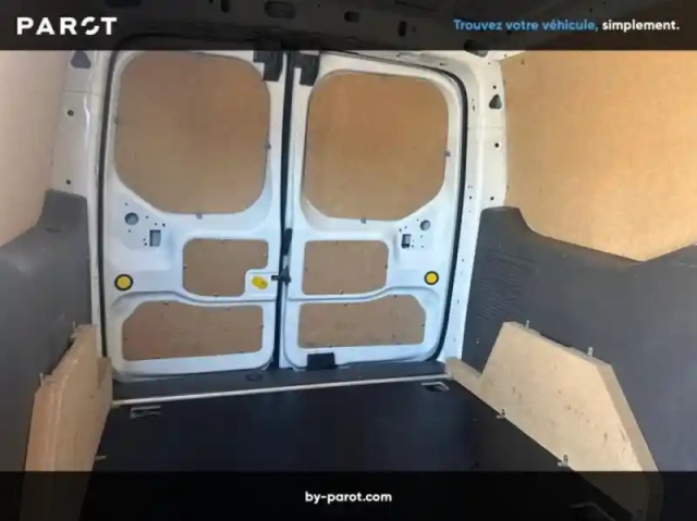 Ford Transit Connect fourgonnette l2 1.0e 100ch e85 trend — photo 9