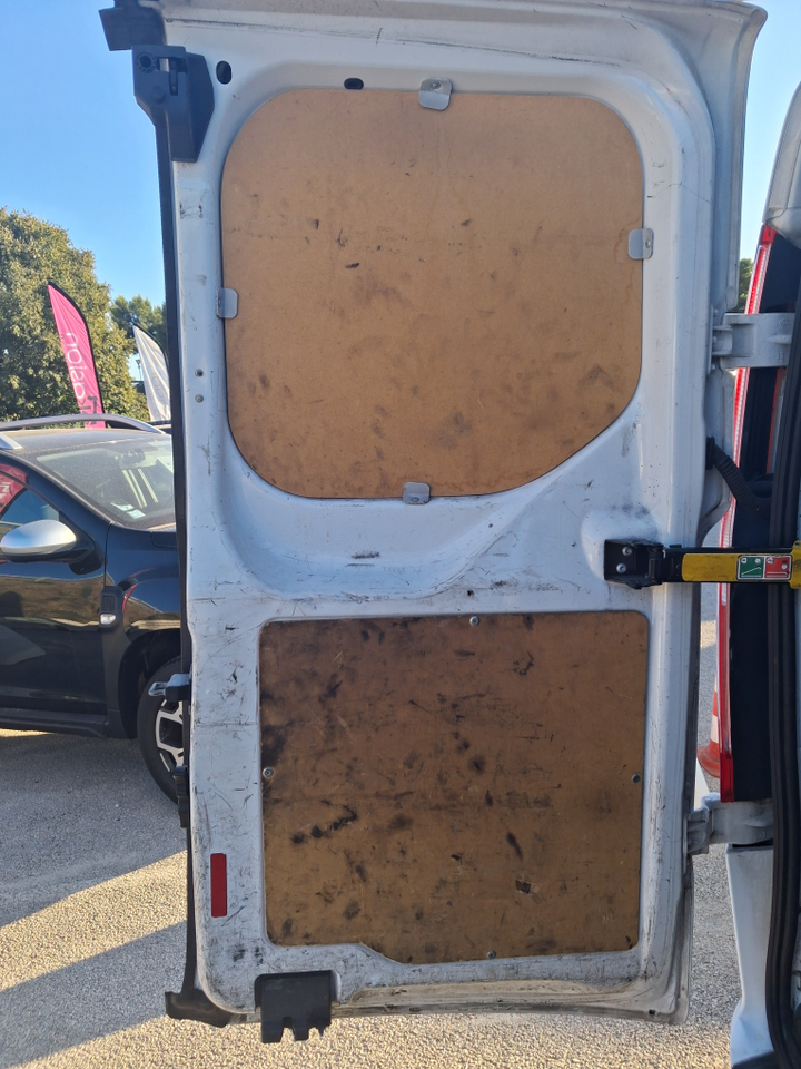 Ford TRANSIT CUSTOM FOURGON 280 L1H1 2.0 ECOBLUE 105 — photo 47