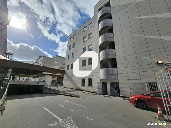 Bureau 2 946 m²