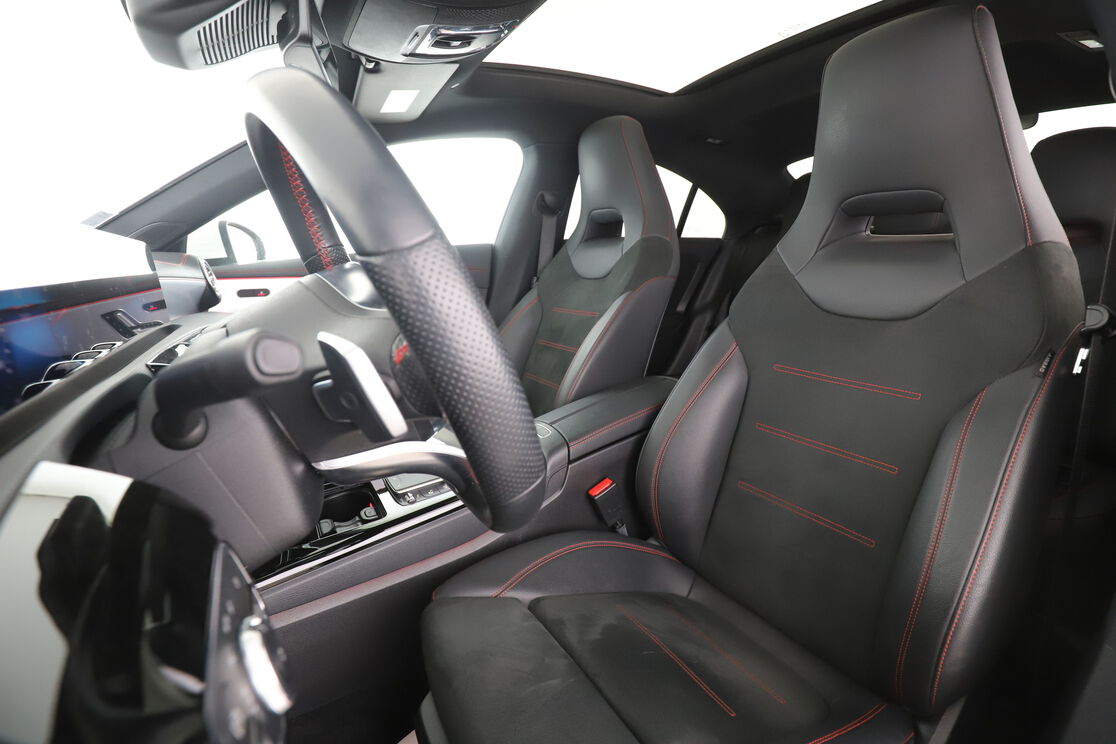 Mercedes-Benz CLA 200 AMG Line 7G-DCT — photo 9