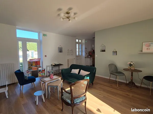Maison 8 pièces 216 m²