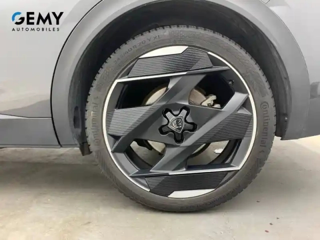 Peugeot 408 phev 225 e-eat8 — photo 36