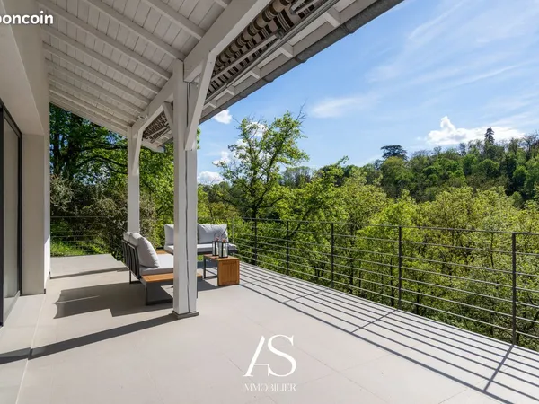 Maison 6 pièces 200 m²