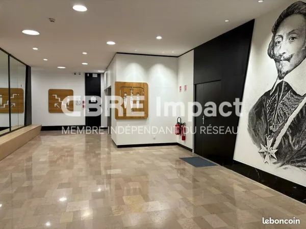 BUREAUX 117 m² DIJON