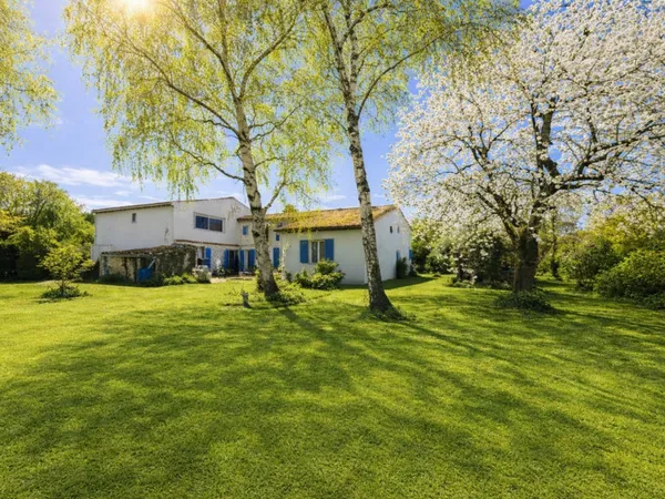 Maison de caractère 11 pièces 280 m²