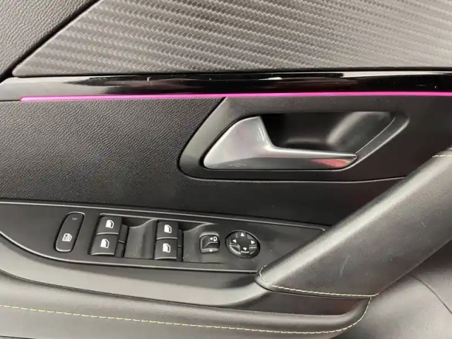 Peugeot 208 electrique 50 kwh 136ch — photo 32